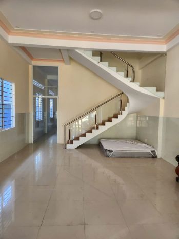 Cần bán đất 550m² full thổ cư  dãy trọ 20 phòng  bến 7432374