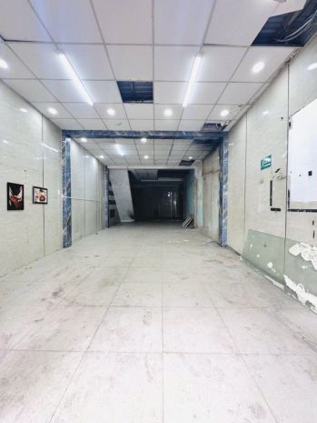 Bán nhà mặt tiền trần thị trọng  cống lớ - gần phạm văn 7432511