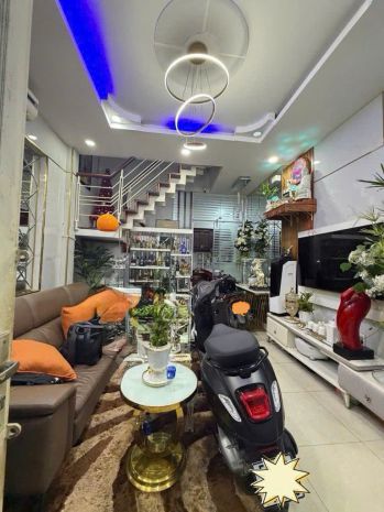 Ngay trường tiểu học bình long, bình tân - 3 tầng - 4x8m 7432820