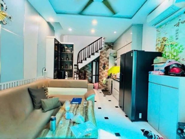 Nguyễn khang 32m x5 tầng giá 8,2 tỷ - lô góc,ngõ ba gác 7433234