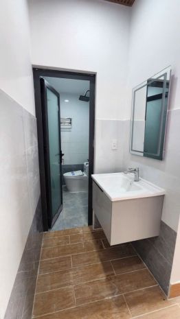 Nhà đẹp ở ngay, hẻm xe hơi khu vip âu dương lân  tạ quang 7433321