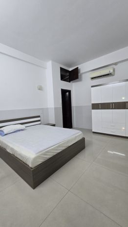 Mt hải phòng gần chợ đêm, 110m2, + 190m2 ngoài sổ, 7 7433660