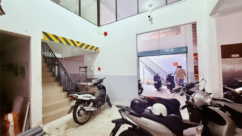 Căn hộ dịch vụ 50 phòng, diện tích 278m2, 6 tầng, quang 7434988