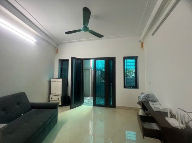 Cc cần bán căn nhà 4 tầng dân xây kim chung ,hoài đức, hà 7435108