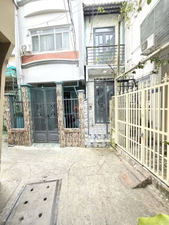 Bán nhà hẻm huỳnh tấn phát, p.tân thuận q.7 cũ giá 1 tỷ 79 7435860