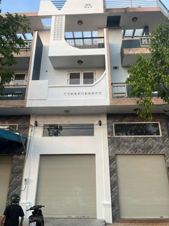 Bán nhà mặt tiền cầu phú long, q12  giá chỉ như nhà trong 7436123