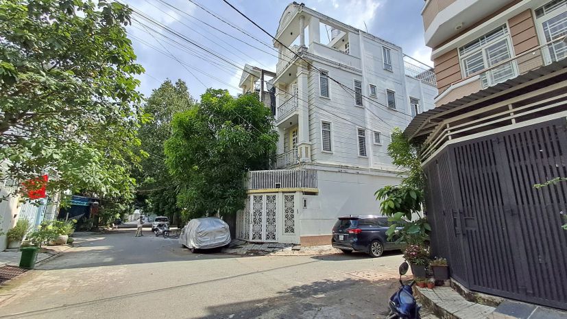 Chỉ 6.8 tỷ tl - nhà 3 tầng - ngay chợ bình triệu - hẻm 5m 7437726