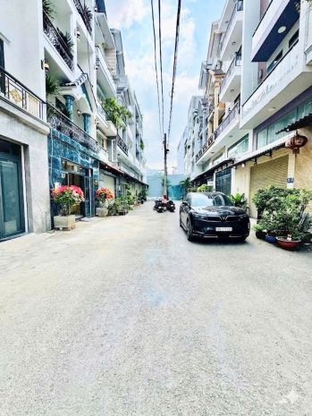 Nhà mới 100  hẻm 9m ô tô  tránh  khu vip gò vấp.  ngang 7438870
