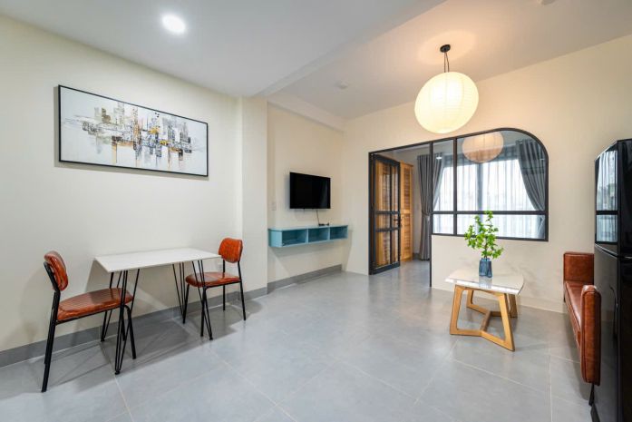 Bán nhà quận 1, ngay công viên lê văn tám, 4.5x25, hầm 6 7439481