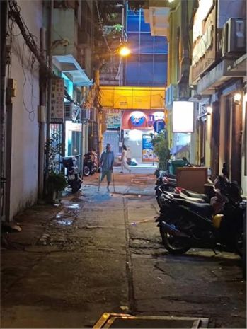 Nhà hxh đường võ thị sáu phường 8 cũ quận 3. 7439843