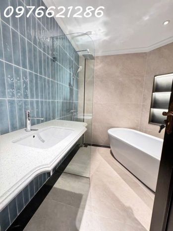 Bán nhà phân lô - đức giang- 72m²  mt 4.2m  view hồ 7441460