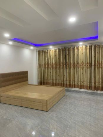Hxh dương quảng hàm  p.5 gò vấp  4 tầng  chỉ 7.8 tỷ. 7443516