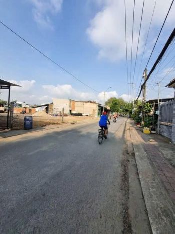 Ban đât măt tiên 5x36m gia 4,85 ty đương đông thanh 7443646