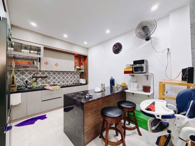 Lâm văn bền  xe hơi ngủ trong nhà  4 tầng mới đẹp  chỉ 7444202