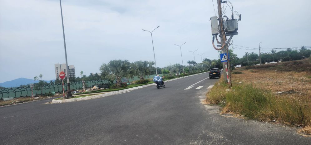 Bán đất mặt tiền 7,5m sơn thủy, 112m², tặng nhà, gần bãi 7444468