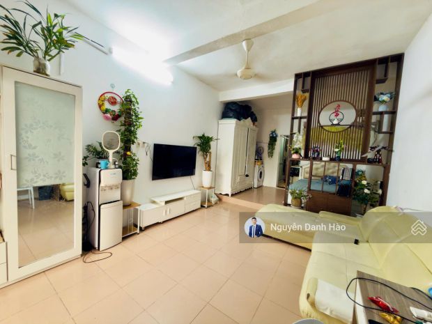 2,43tỷ sở hữu nhà trung tâm hai bà trưng, 2pn, sẵn sổ, gần 7446520