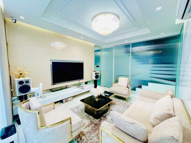 Bán nhà mặt tiền 5 tầng xe hơi âu dương lân ngay chợ rạch 7447009
