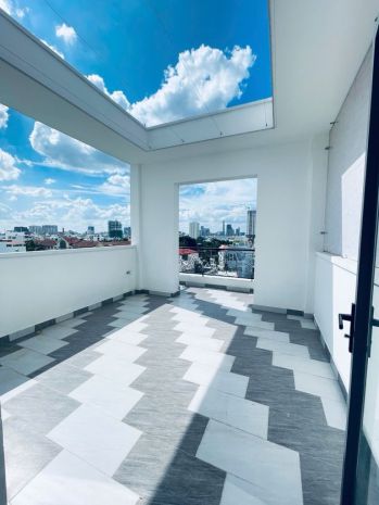 Bán nhà mặt tiền 5 tầng xe hơi âu dương lân ngay chợ rạch 7447010