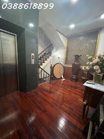 Tòa vp huỳnh thúc kháng - lô góc - 7t tm - mt 8m - vỉa 7447216