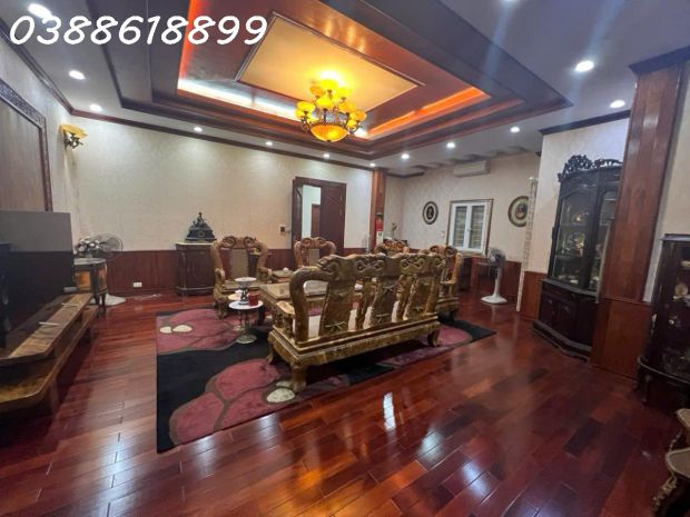 Tòa vp huỳnh thúc kháng - lô góc - 7t tm - mt 8m - vỉa 7447217