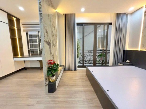 Bán nhà tam trinh  hoàng mai  45m²  5 tầng  thang máy 7447300