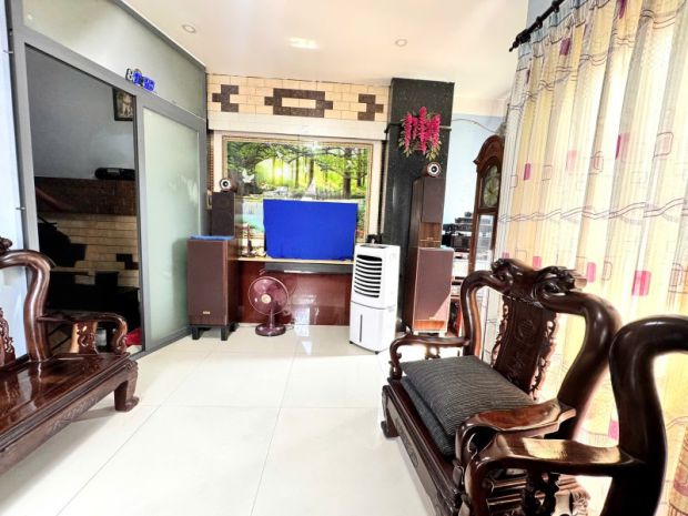Bán nhà quận 1 hxh 50m2 5 tầng ngang 4.5m kd đỉnh sát mt 7448114