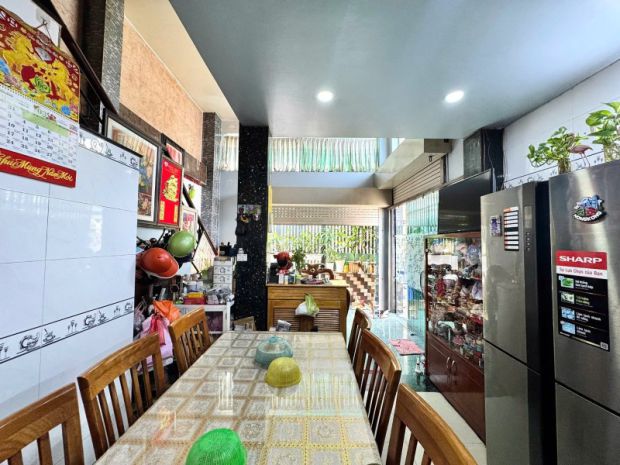 Bán nhà quận 1 hxh 50m2 5 tầng ngang 4.5m kd đỉnh sát mt 7448115