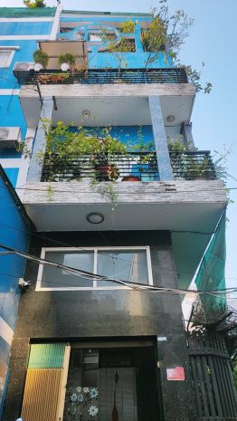 Bán nhà quận 1 hxh 50m2 5 tầng ngang 4.5m kd đỉnh sát mt 7448118