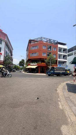 Bán căn góc 2 tầng nhỏ xinh tttp gần chợ vcn phước hải 7451341