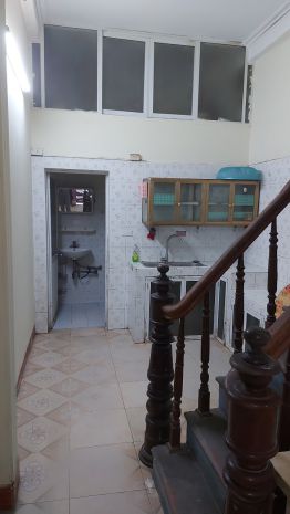 Cho thuê nhà chính chủ 5 tầng đầu ngõ 142 đường kim giang 7452556