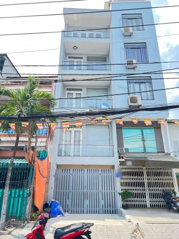 Nhà 5 tầng mặt tiền bờ kè view sông đường nguyễn duy p9 q8. 7452937