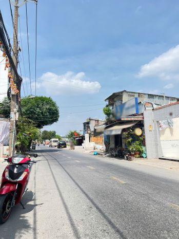 Nhà 5 tầng mặt tiền bờ kè view sông đường nguyễn duy p9 q8. 7452940
