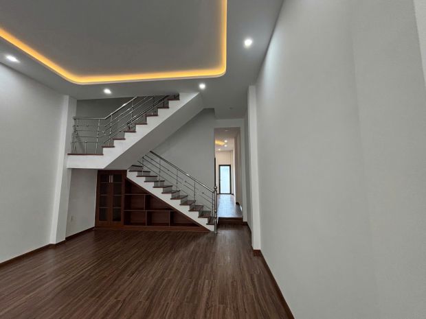 Bán nhà 2 tầng sát biển đường giáp văn cương 7454947