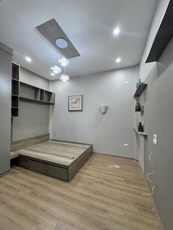 Bán gấp nhà nguyễn văn cừ  ô tô  full nội thất  vị trí 7455716