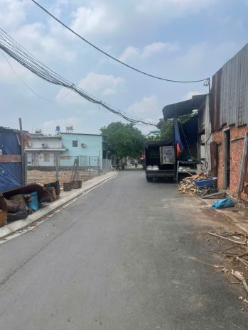 Đất đẹp nhựa 6m lê thị tôm  5x25m  sổ riêng  giá chỉ 7455869