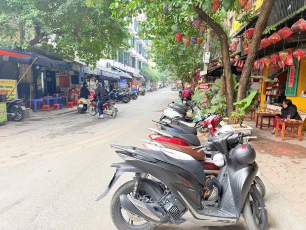 Hiếm! tầng 1 tây sơn  ô tô đỗ cửa  90msd  dòng tiền 160tr 7456143