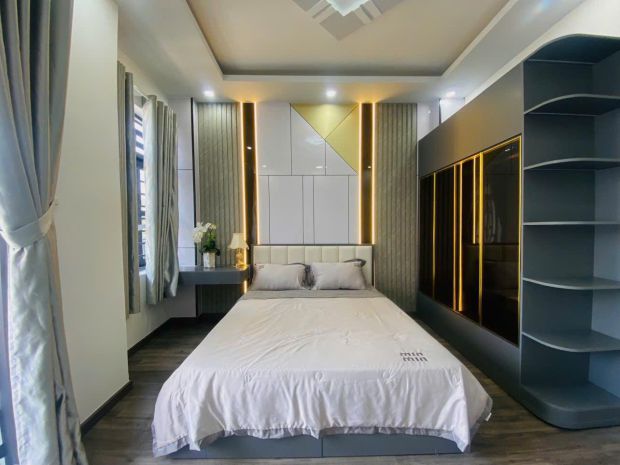 Chú minh cần bán căn nhà hẻm huỳnh tấn phát mới ởi, nhà 3 7456172