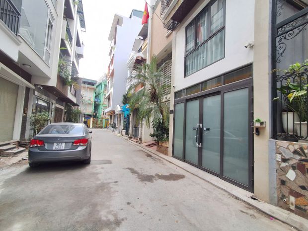 Bán chdv ô tô tránh - gara - kinh doanh 7 tầng phố nguyễn 7456545