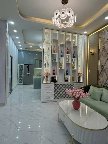 Biệt thự phạm hữu lầu - cạnh phú mỹ hưng - ngang khủng 8m 7457802