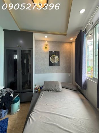 Mặt tiền phú nhuận - chỉ hơn 3 tỷ - nhà 3 lầu_ô tô đỗ cửa - 7457882
