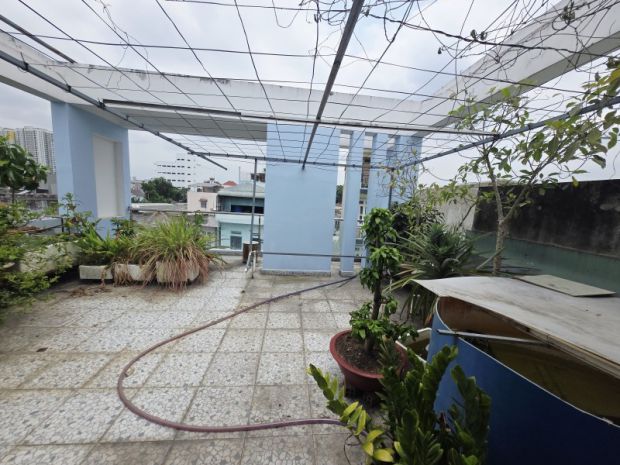 Bán nhà 3 tầng có sân thượng 147m2,ngang 6m,đường 3 ô 7458238