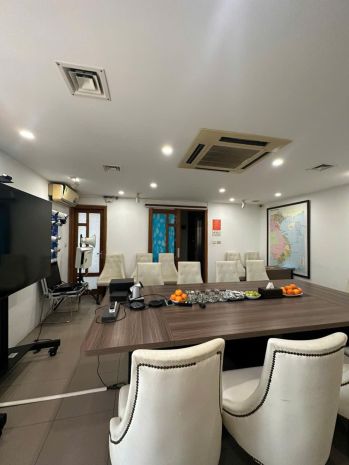 Bán siêu phẩm lô góc nguyễn văn huyên 50m 8t giá 20 tỷ- ngõ 7459112