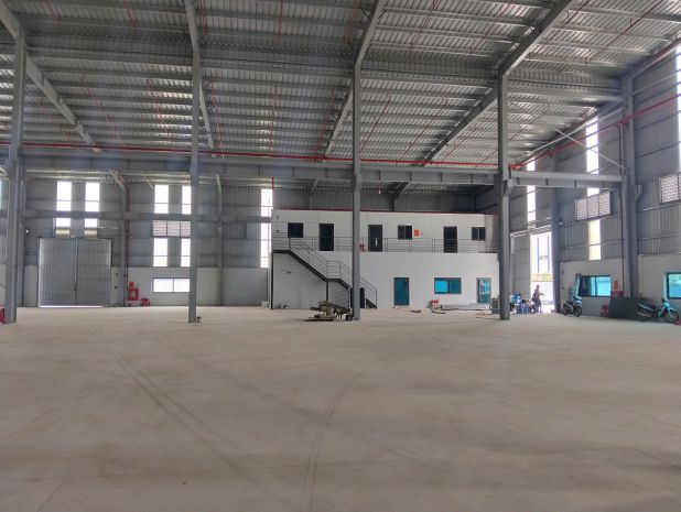 Bán nhà xưởng 3 tầng  3 mặt tiền  ngay vành đai 4, hoài 7459683