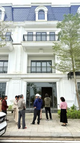 Chỉ còn duy nhất một căn shophouse phú xuân đã hình thành 7460303