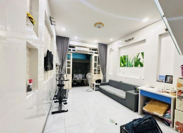 Bán nhà đường số 5, phường linh tây, thủ đức, tp hcm. dt 7462010