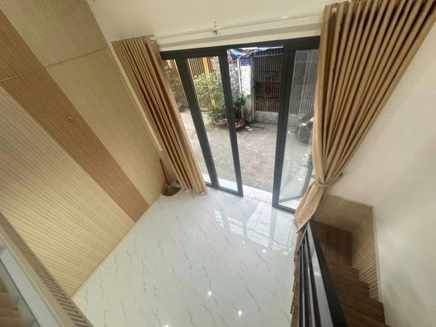 Chỉ 2.9 tỷ - có nhà 2 tầng hẻm xe hơi - quận 12 ra riêng 7462463