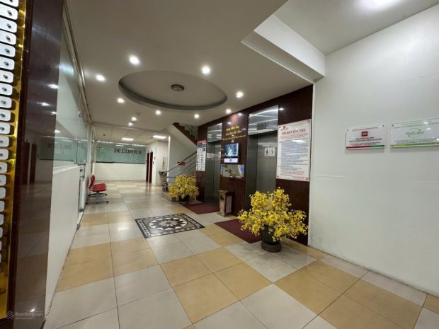 Toà vp tại thái hà còn trống 36m tại tầng 1 cho thuê giá rẻ, 7464680