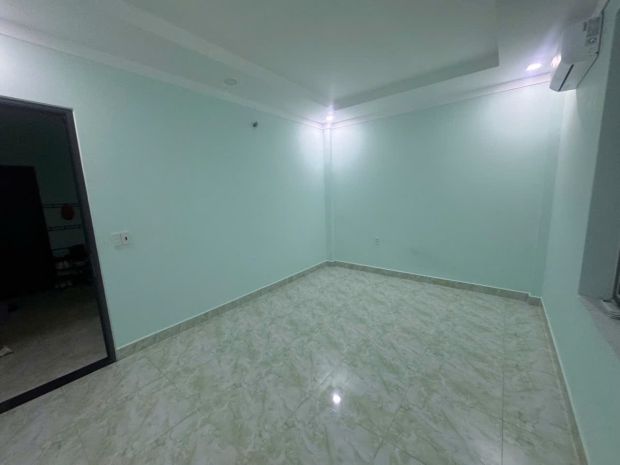 Cần sang nhượng mặt bằng đường dt743a dĩ an, bình dương. 7465918