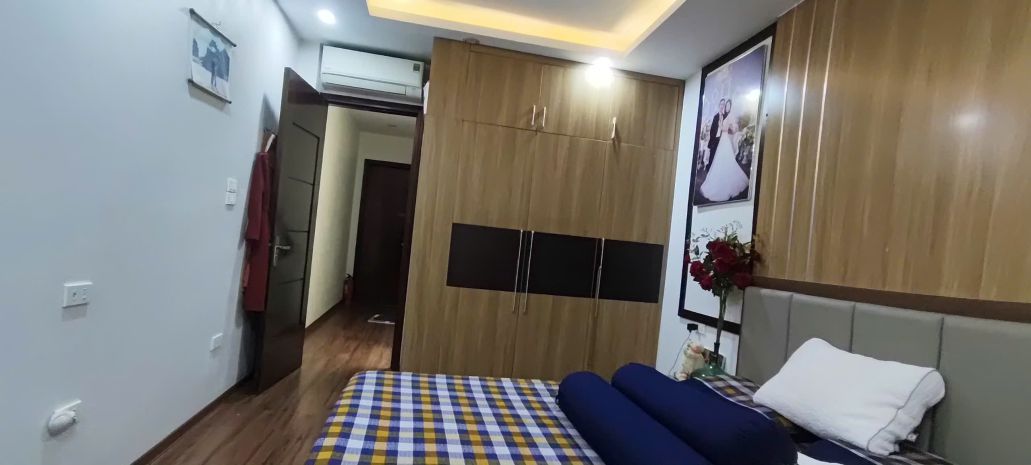 Nhà cầu giấy-nội thất đẹp -ngõ nông-ban công thoáng -tiện íc 7468094