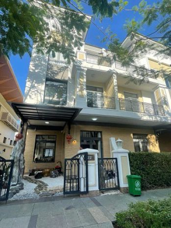 Cho thuê biệt thự 4tầng, 4pn, 608m2 full nội thất kdc 7468766